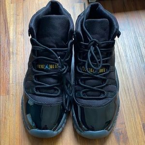 Jordan Kids Sneakers - Black and Gold